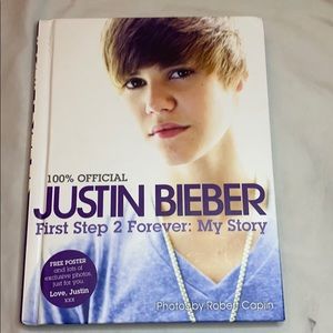 Justin Bieber Fist step 2 Forever: My Story
